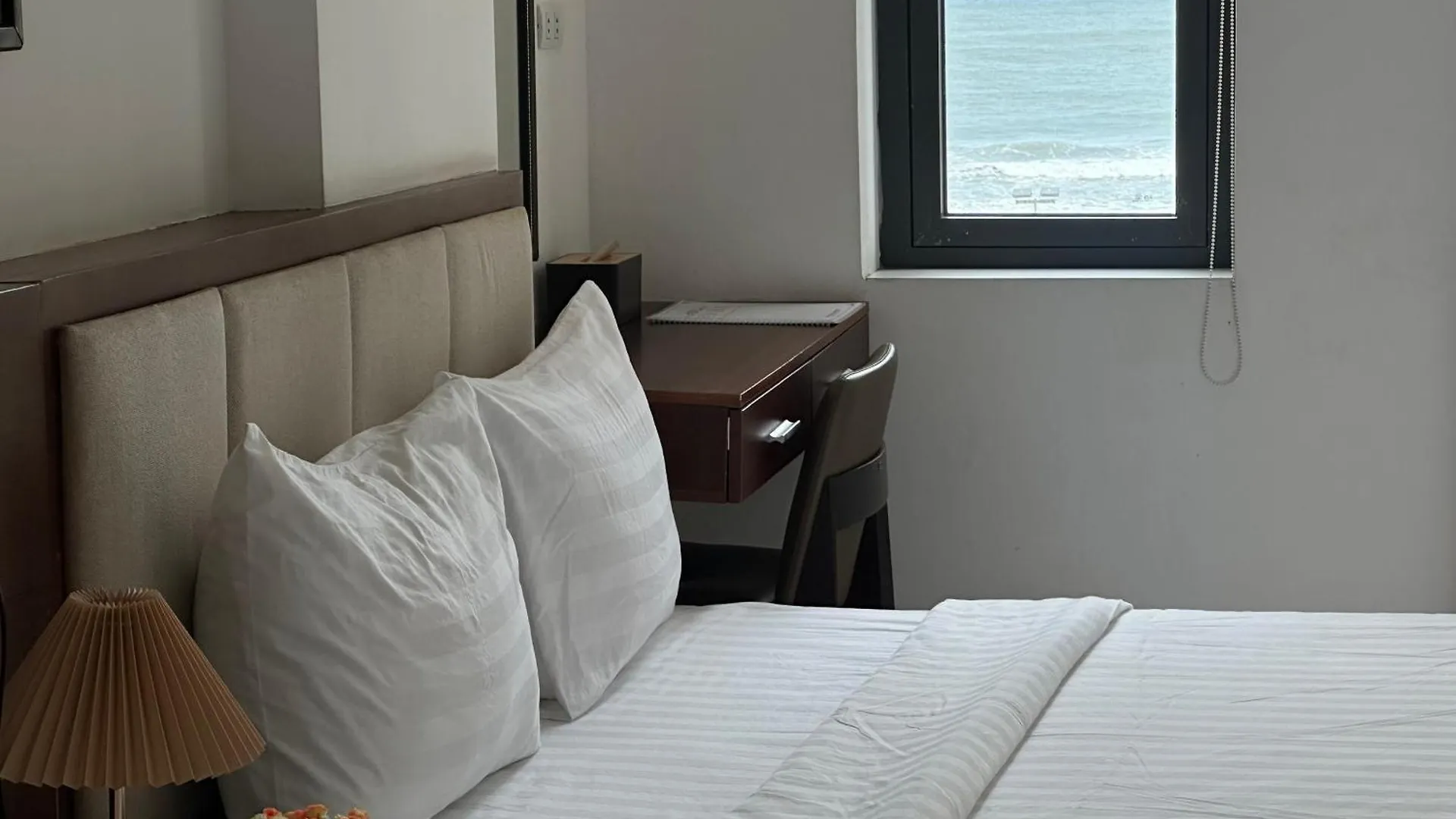 New Era Hotel & Apartments Da Nang 3*,  Vietnam